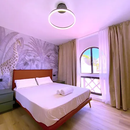 Tropicalidays Oceanview Grand Luxe Apartment *